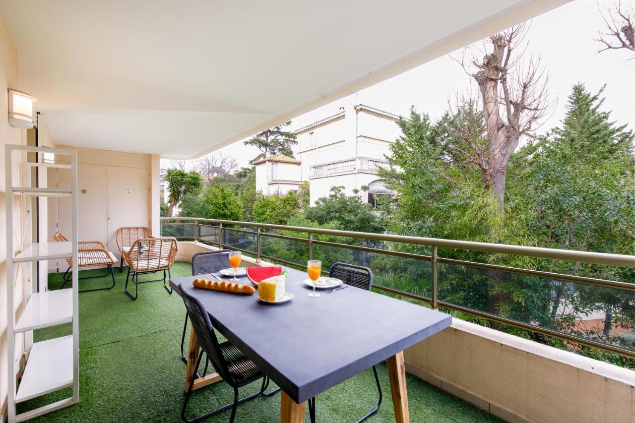 Select Home Yourhosthelper كان المظهر الخارجي الصورة