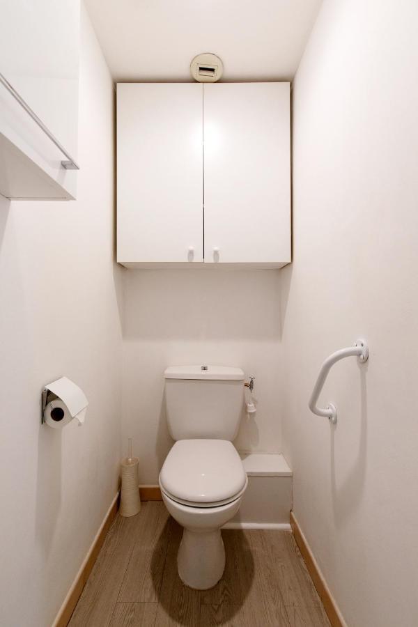 Select Home Yourhosthelper كان المظهر الخارجي الصورة